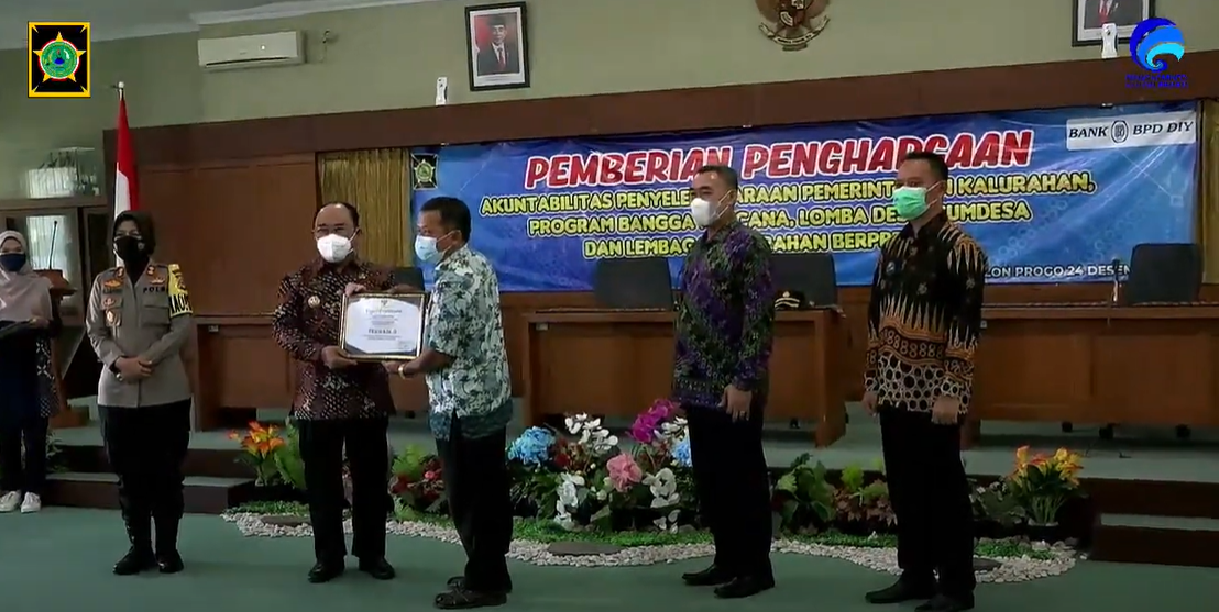 Kalurahan Giripurwo Sabet Penghargaan Peringkat Ke-2 Program Bangga Kencana Kabupaten Kulon Progo